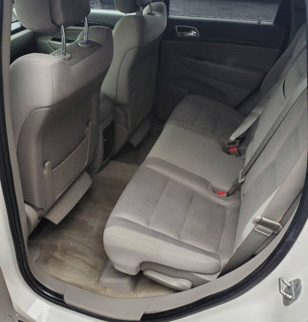 2011 Jeep Grand Cherokee Laredo