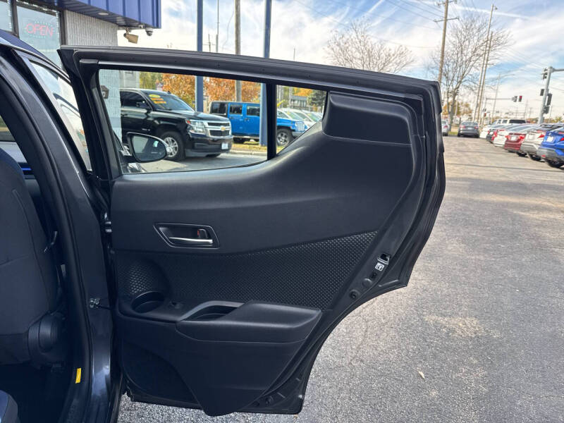 2021 Toyota C-HR XLE