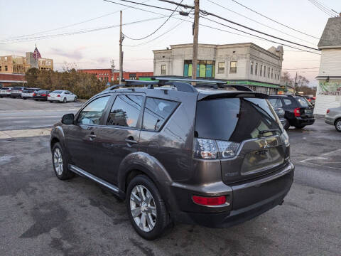 2012 Mitsubishi Outlander SE