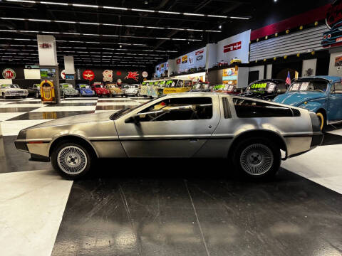 1981 DeLorean DMC-12