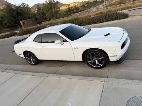 2017 Dodge Challenger SXT