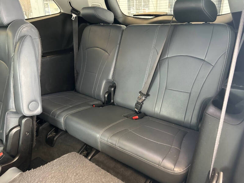 2020 Buick Enclave Essence