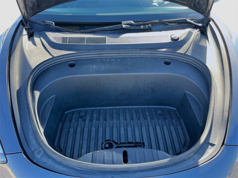 2020 Tesla Model 3 Standard Range Plus