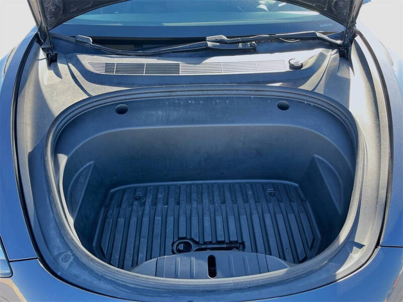 2020 Tesla Model 3 Standard Range Plus