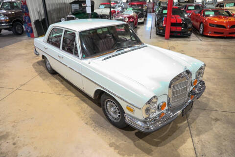 1972 Mercedes-Benz 280-Class
