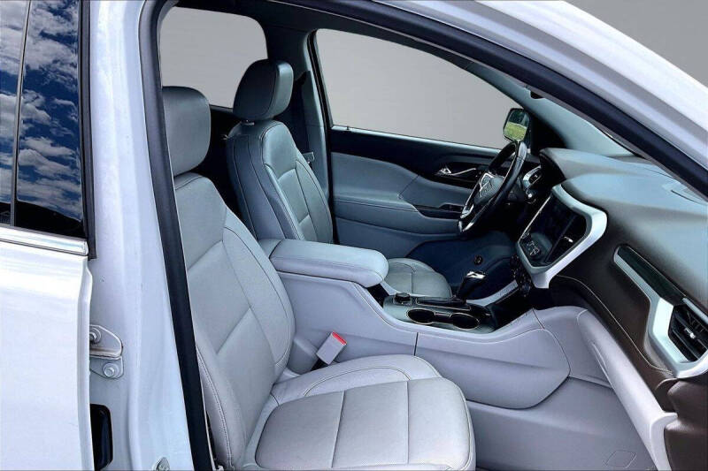 2017 GMC Acadia SLT-1