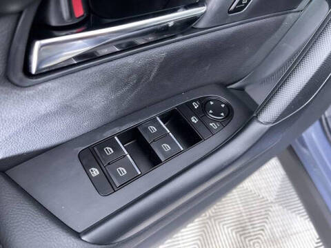 2025 Mazda CX-50 Hybrid Premium Plus