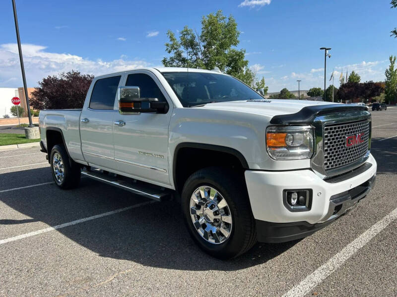 2015 GMC Sierra 2500HD Denali