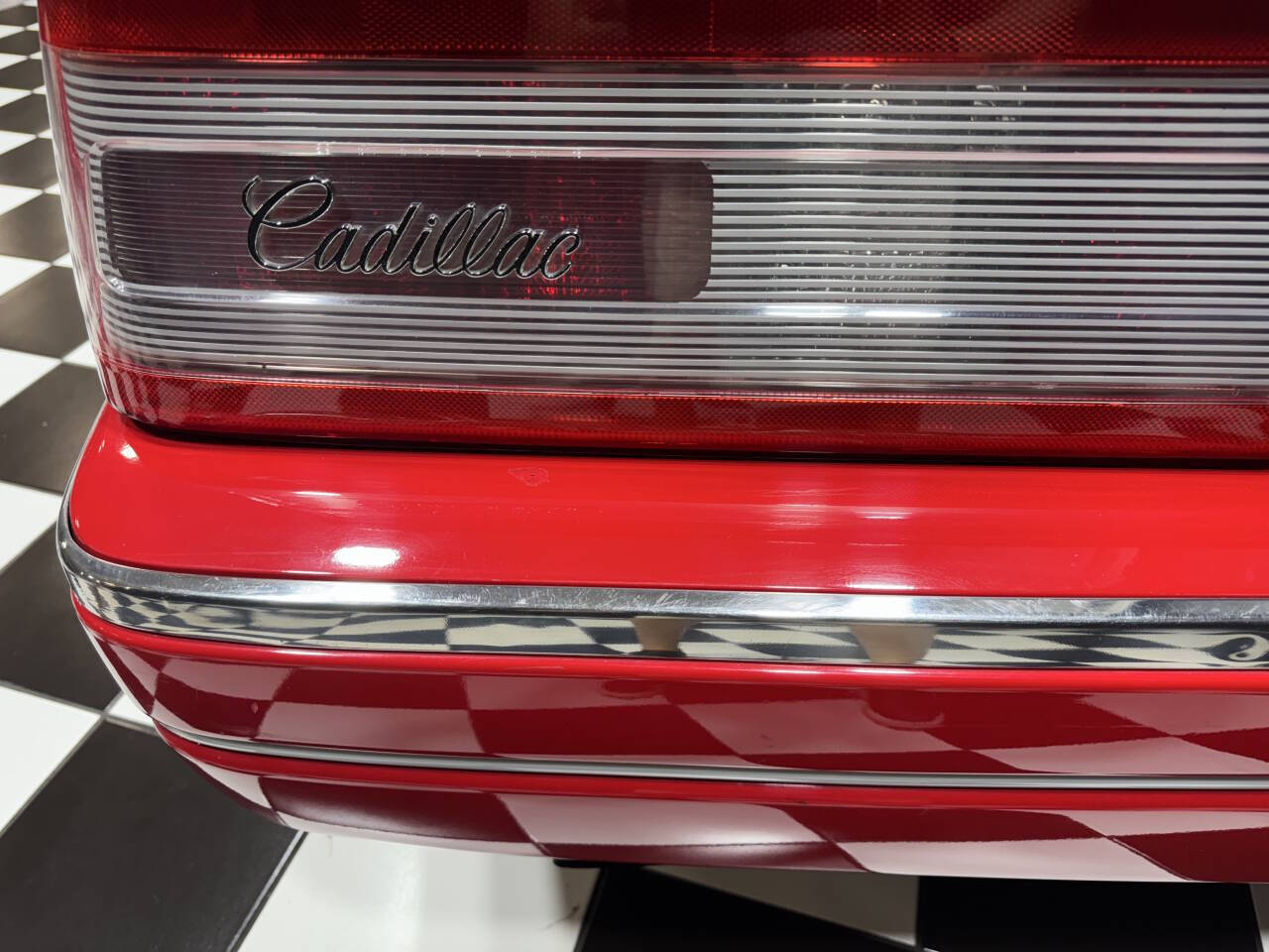 1990 Cadillac Allante 26