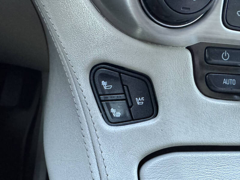 2015 GMC Yukon XL Denali