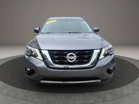 2017 Nissan Pathfinder Platinum