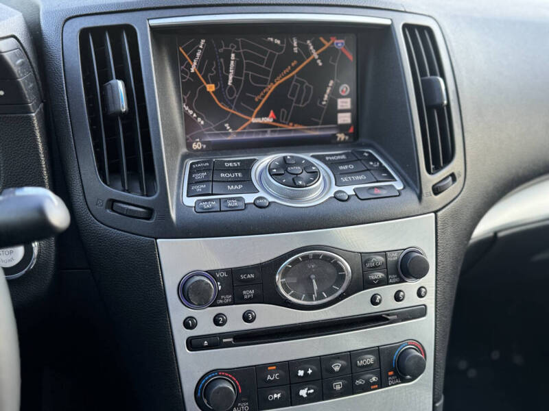 2013 Infiniti G37 Convertible