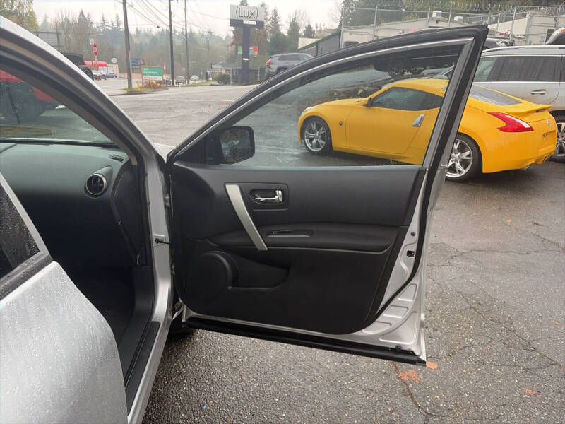 2013 Nissan Rogue SV