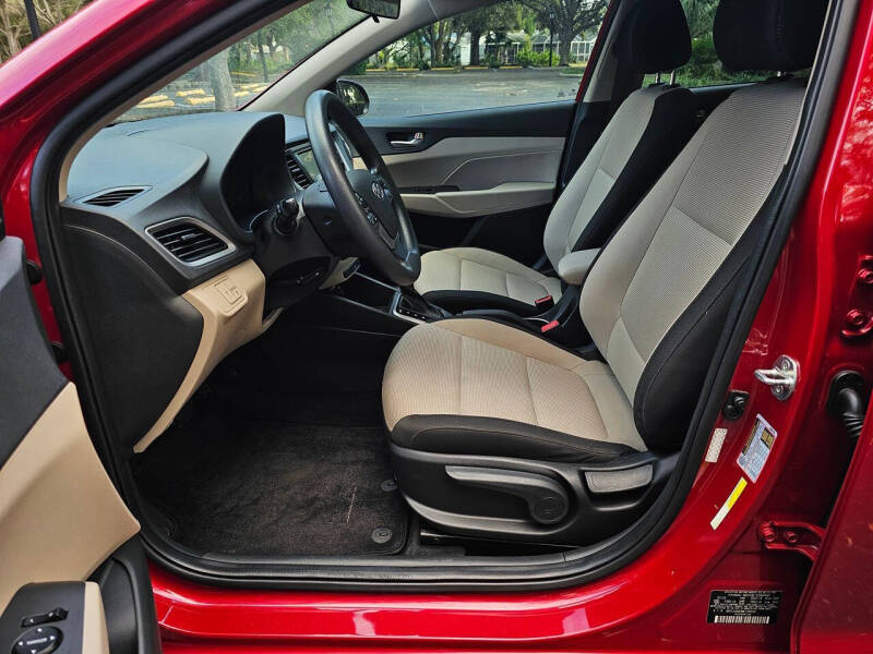 2021 Hyundai Accent SEL