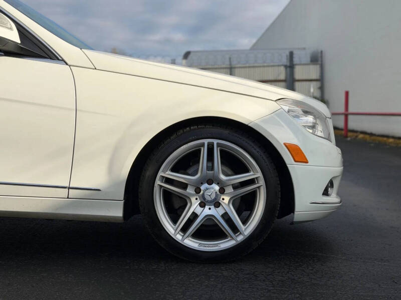 2008 Mercedes-Benz C-Class C 300 Sport