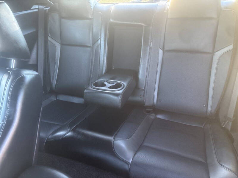 2016 Dodge Challenger SXT Plus