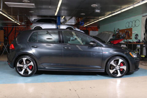 2017 Volkswagen Golf GTI