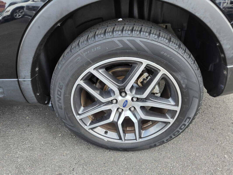 2017 Ford Explorer Sport