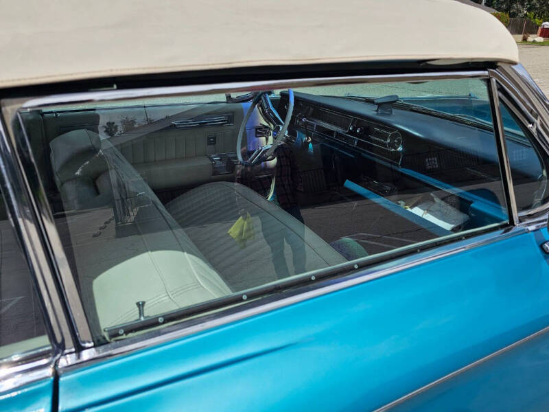 1961 Cadillac Eldorado Biarritz