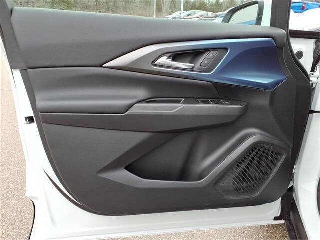 2026 Chevrolet Equinox EV LT 2