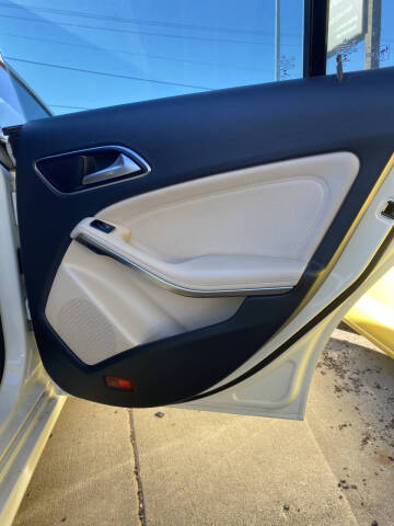 2014 Mercedes-Benz CLA CLA 250