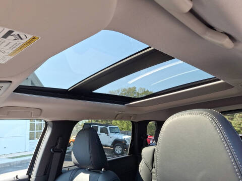 2025 Mitsubishi Outlander PHEV SE