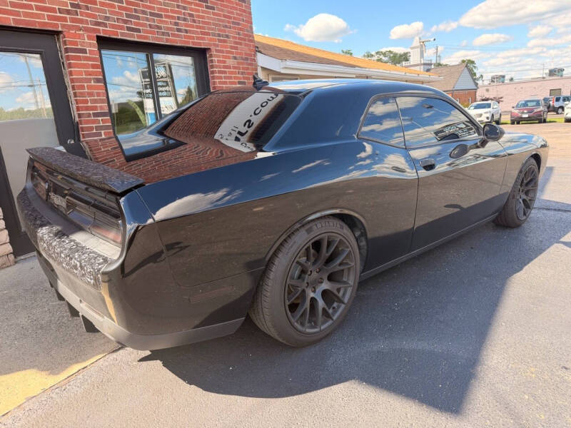 2015 Dodge Challenger SXT