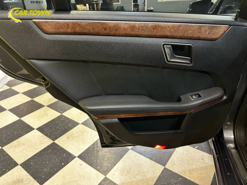 2012 Mercedes-Benz E-Class