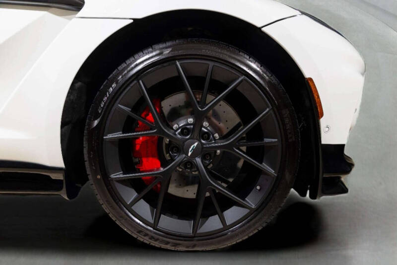 2026 Aston Martin DBX 707