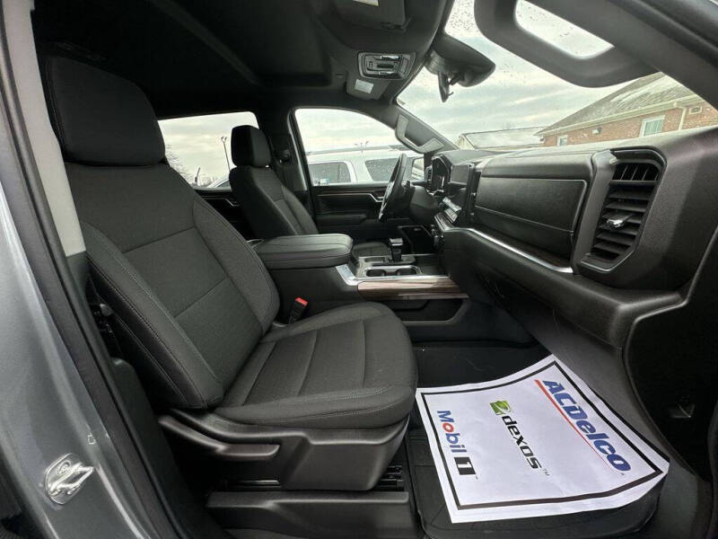2025 Chevrolet Silverado 1500