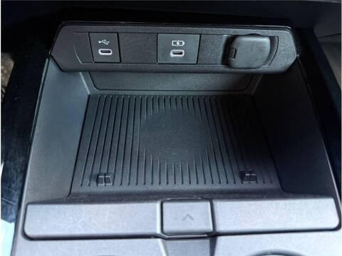 2023 Toyota Prius LE