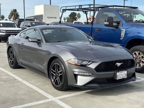 2021 Ford Mustang EcoBoost