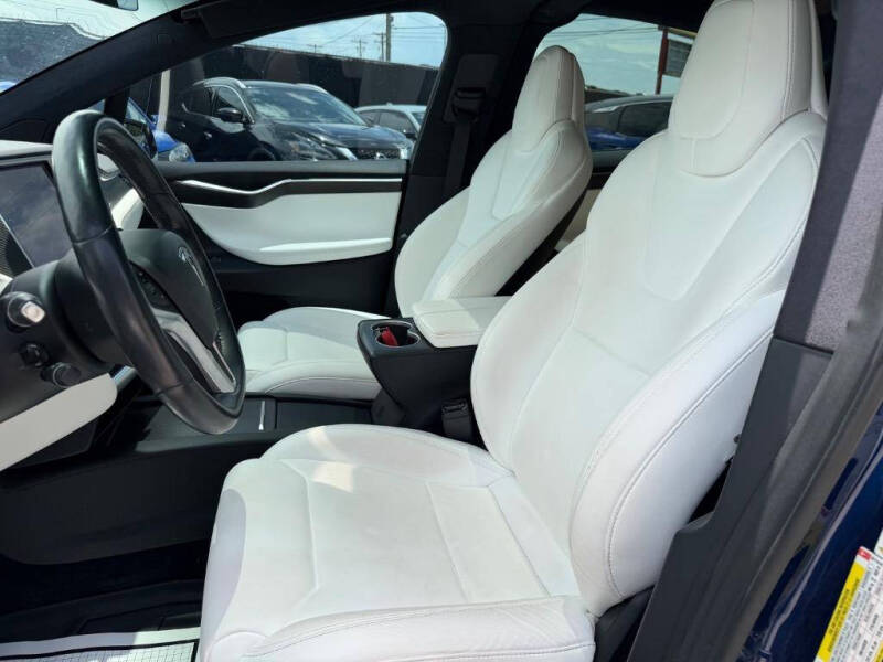 2017 Tesla Model X 75D