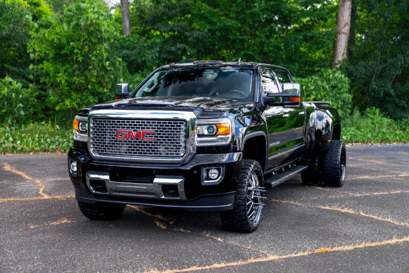 2015 GMC Sierra 3500HD Denali