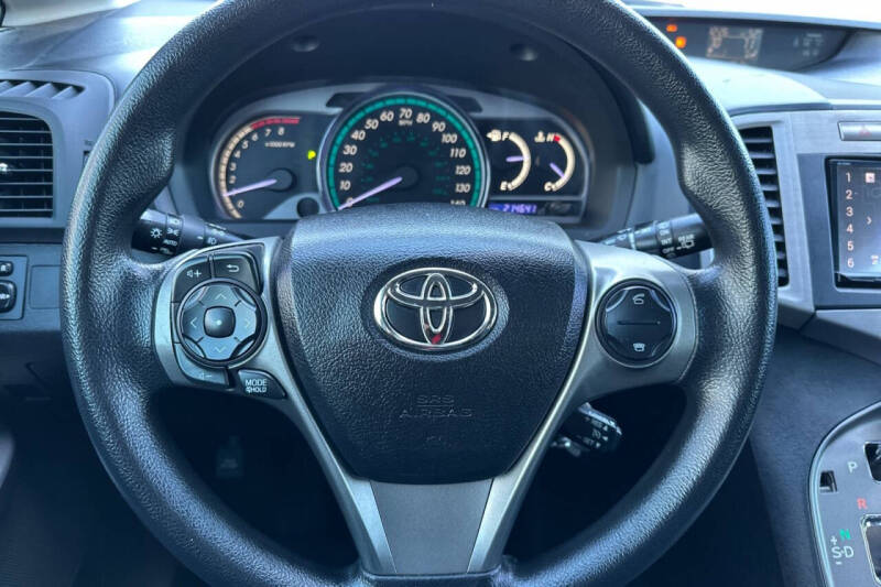 2014 Toyota Venza LE