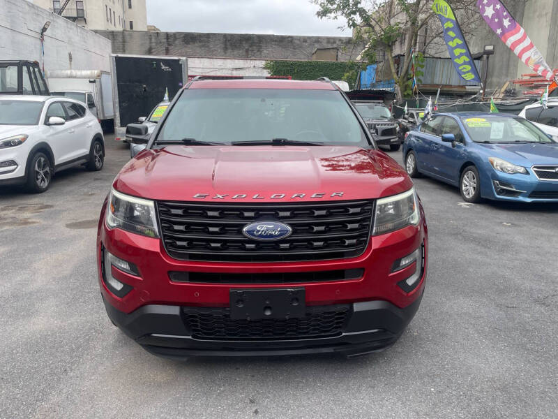2017 Ford Explorer Sport
