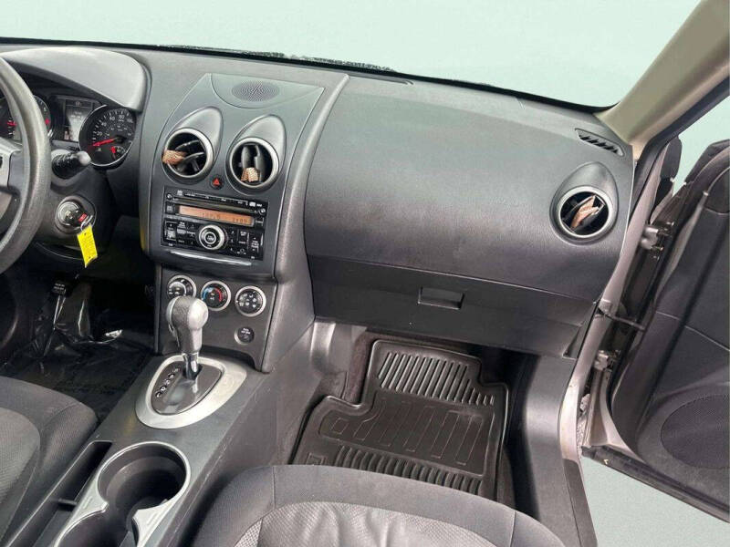 2011 Nissan Rogue S