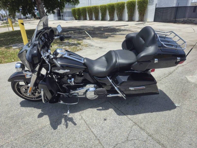2020 Harley-Davidson Street Glide Ultra