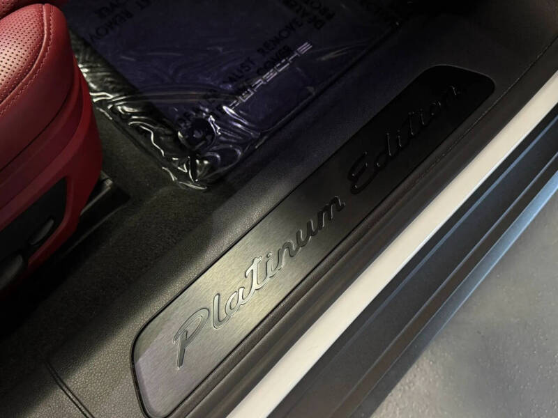 2023 Porsche Panamera