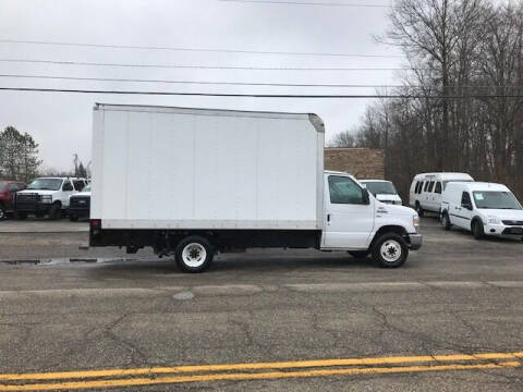 2016 Ford E-Series Chassis