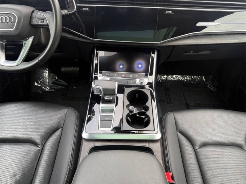 2023 Audi Q8 quattro Premium Plus 55 TFSI