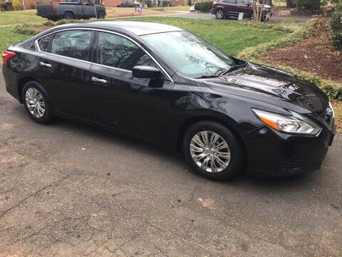 2016 Nissan Altima for sale at HESSCars.com in Charlotte NC