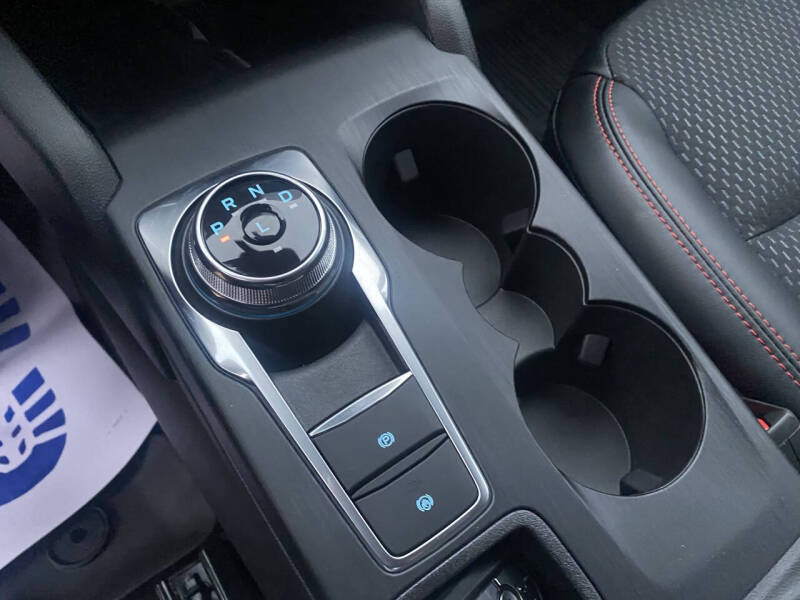 2026 Ford Escape Hybrid ST-Line Select