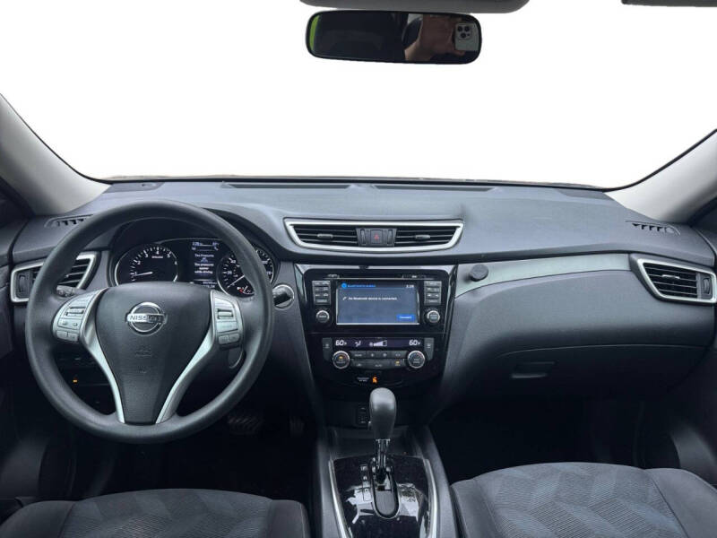 2015 Nissan Rogue S