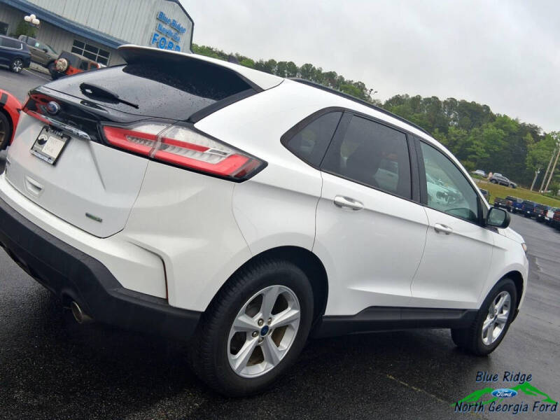 2020 Ford Edge SE