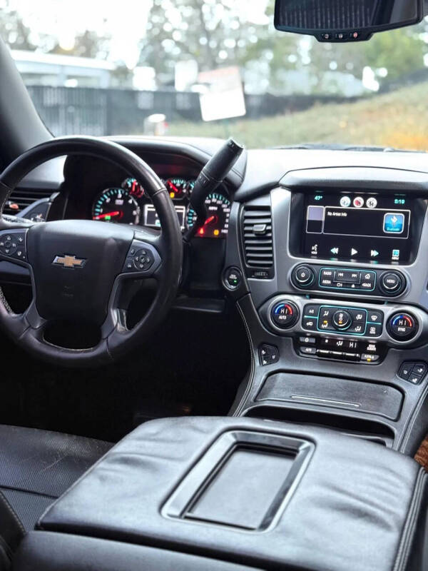 2015 Chevrolet Suburban LTZ