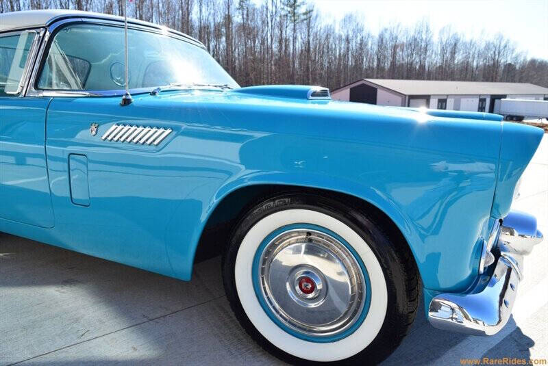 1956 Ford Thunderbird