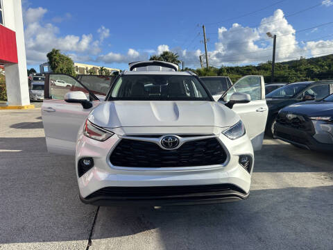 2025 Toyota Highlander XLE