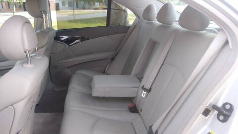 2005 Mercedes-Benz E-Class E 320