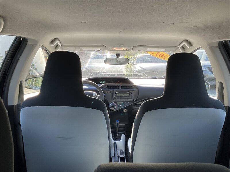 2012 Toyota Prius c One